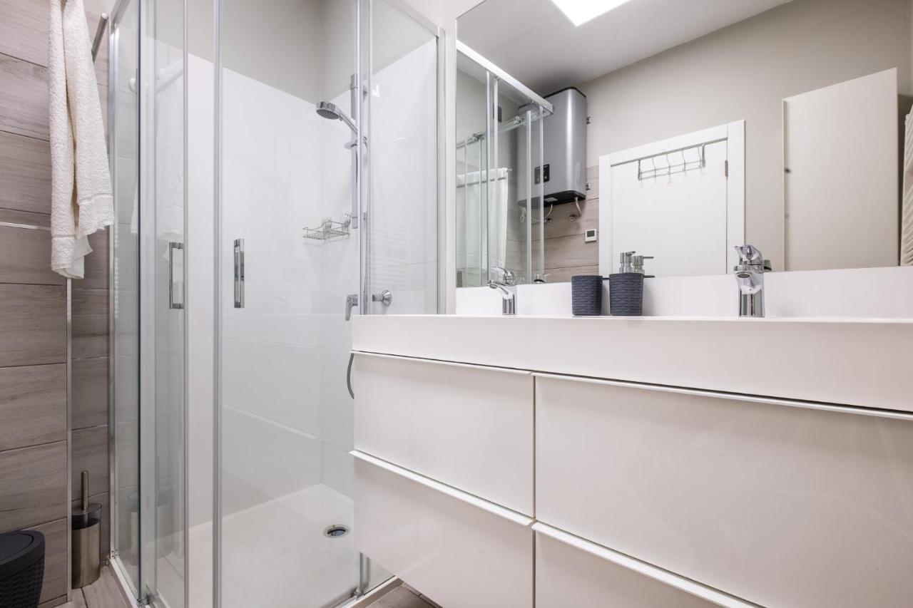 Blue Star Luxury Apartment By Atlantic Places البوفيرا المظهر الخارجي الصورة